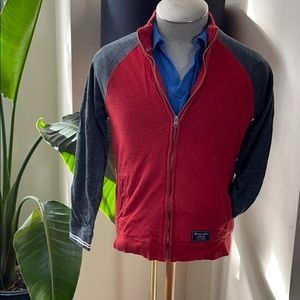 Abercrombie & Fitch sweater